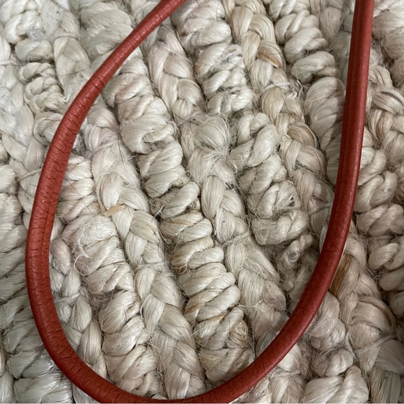 B Makowsky Crossbody Bag burnt orange flap - Picture 3 of 11